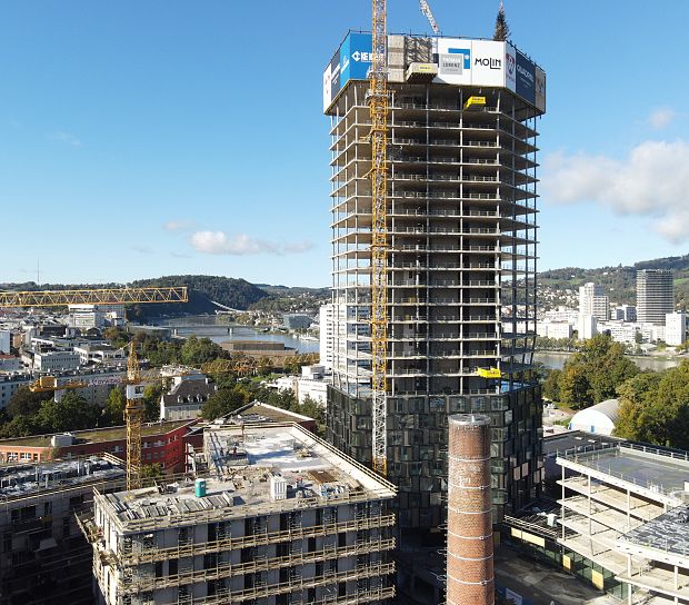 Gleichenfeier beim Großbauprojekt QUADRILL